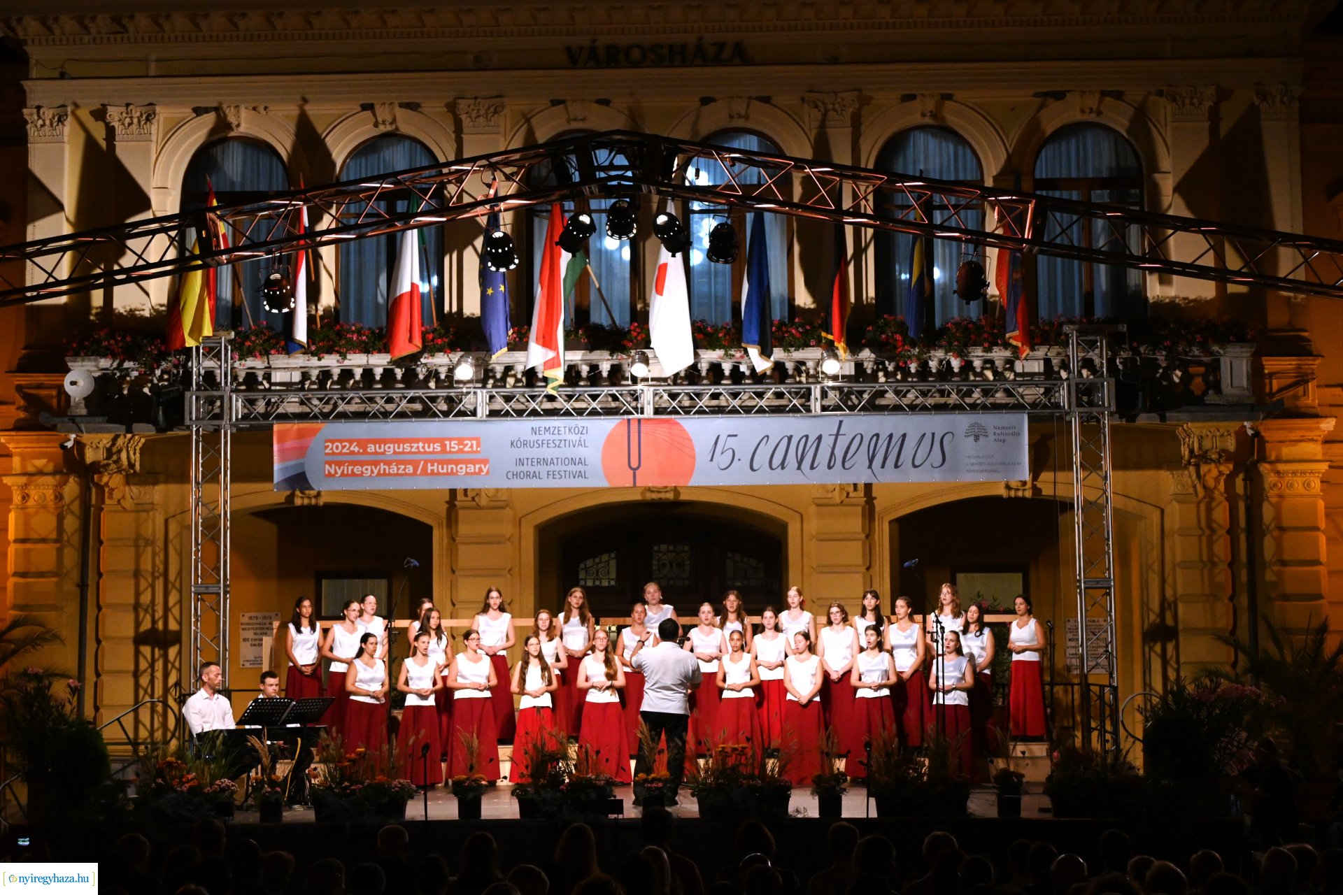 Cantemus Kórusfesztivál 2024 - Folklór est a Kossuth téren