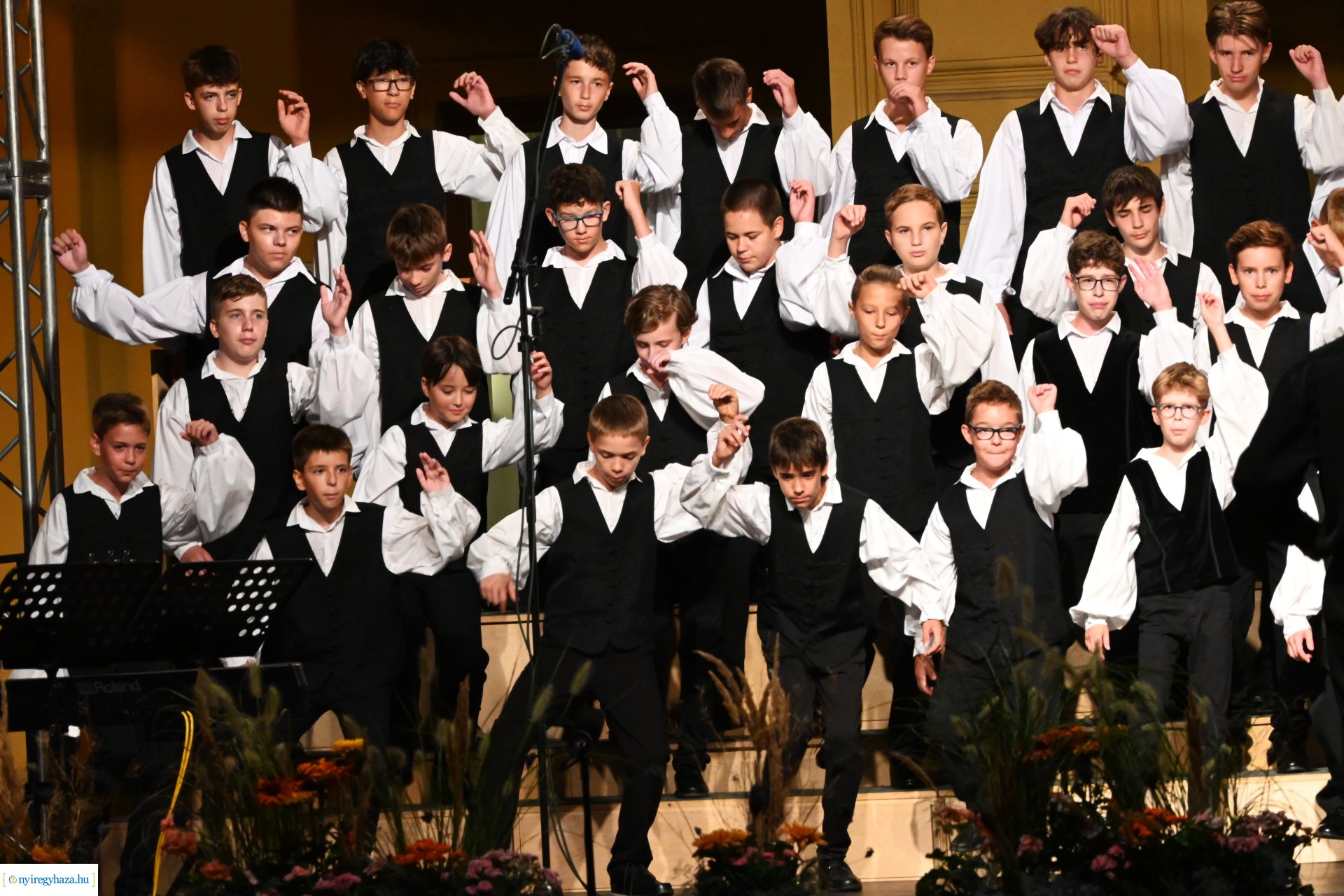 Cantemus Kórusfesztivál 2024 - Folklór est a Kossuth téren