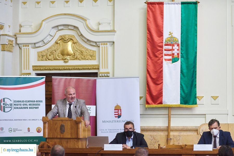 CIC Fórum a Megyeházán