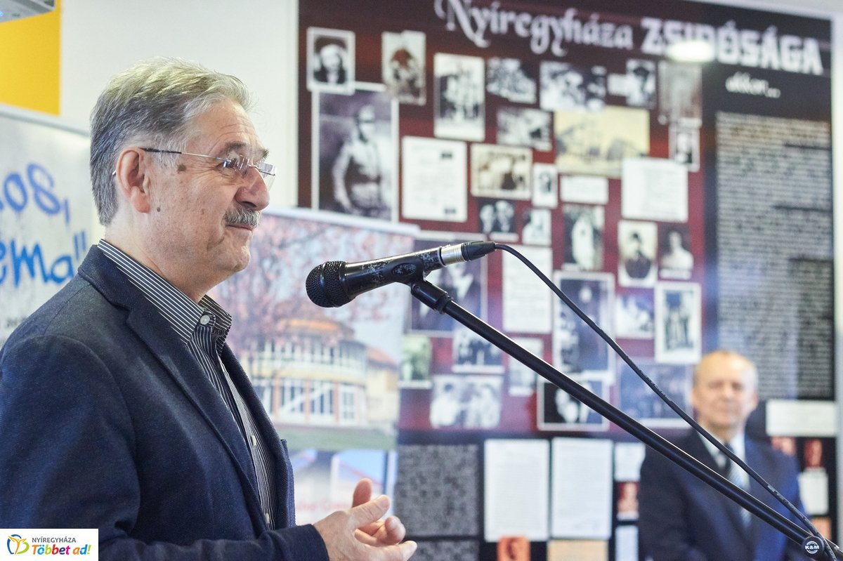 Cinkos, aki néma - kiállítás a Bethlen Gábor iskolában