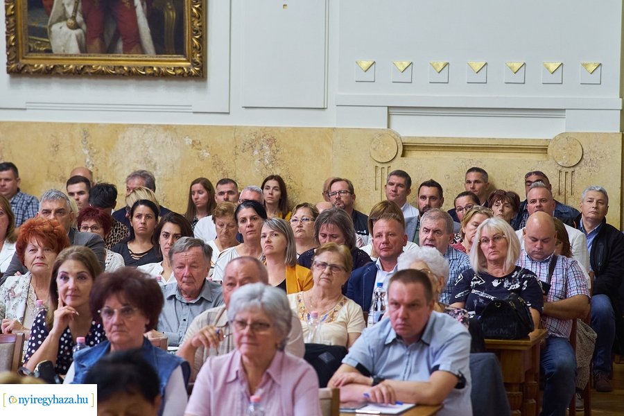 Civil fórum a Megyeházán 20220913