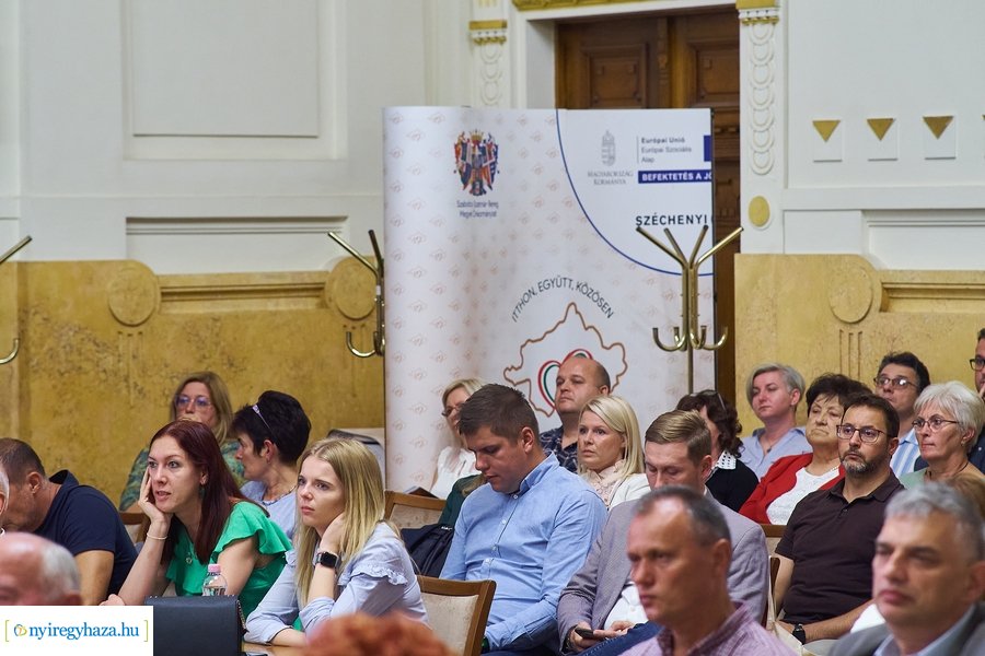 Civil fórum a Megyeházán 20220913