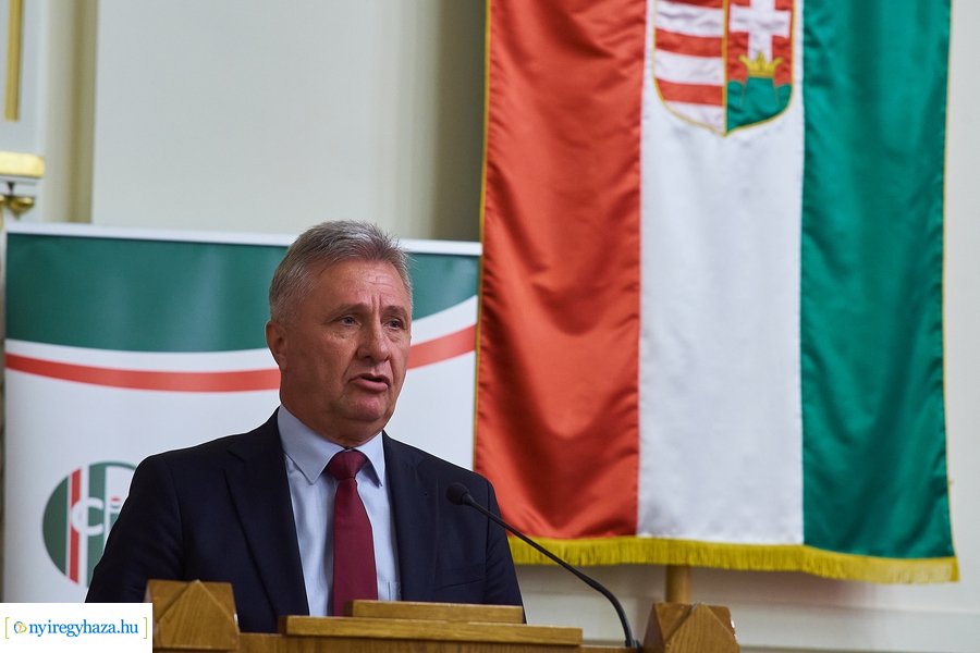 Civil fórum a Megyeházán 20220913