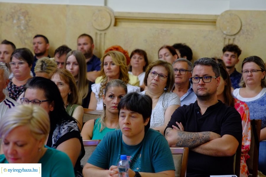 Civil fórum a Megyeházán - 20230912