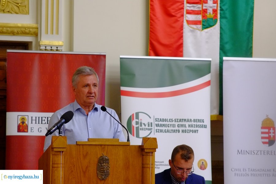 Civil fórum a Megyeházán - 20230912