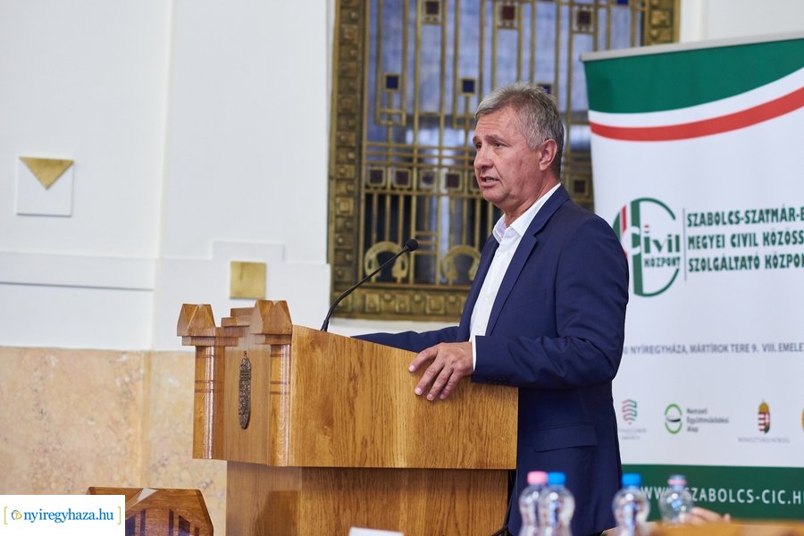 Civil fórum Nyíregyházán