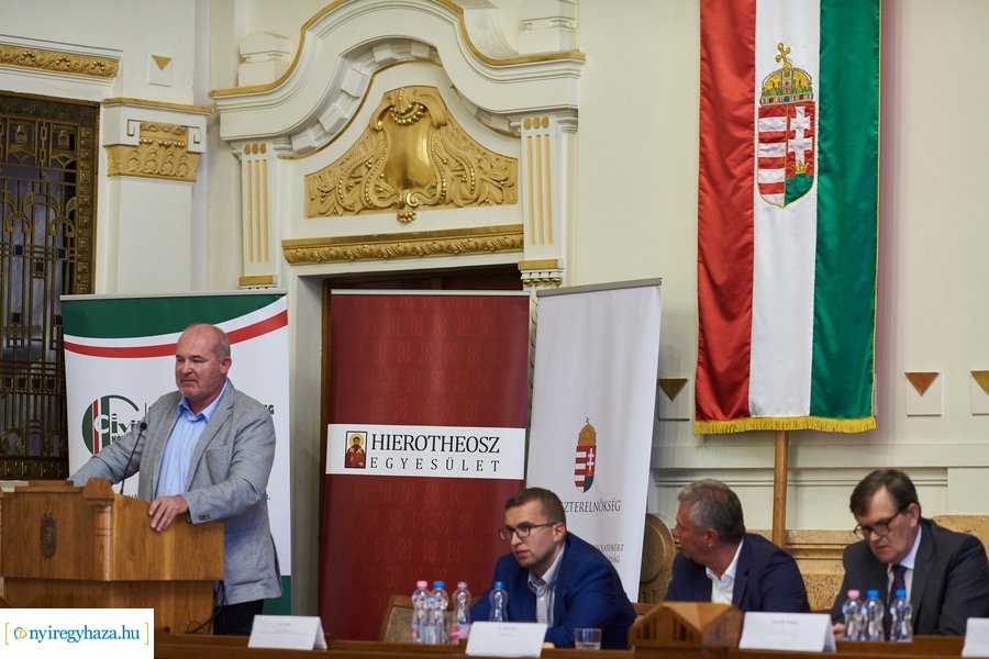 Civil fórum Nyíregyházán