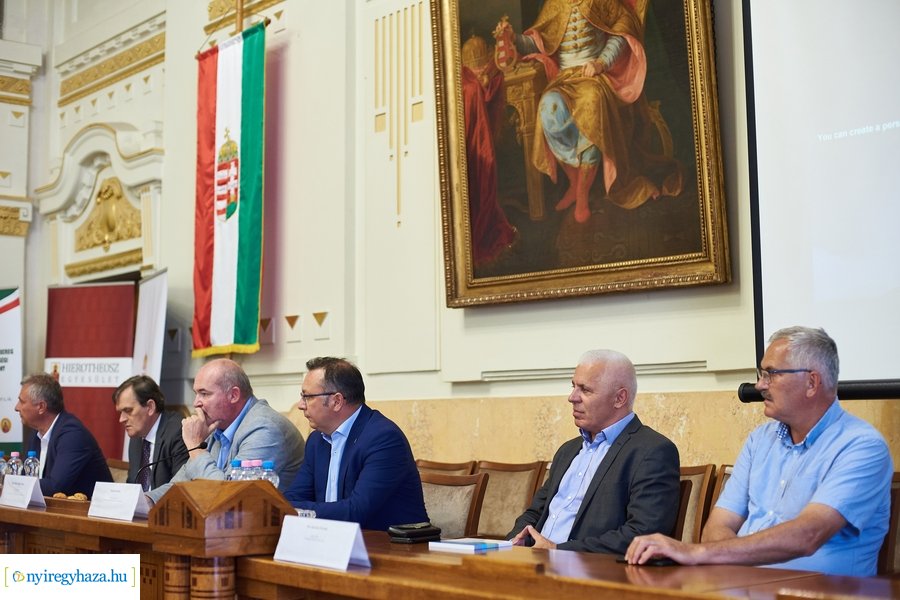 Civil fórum Nyíregyházán