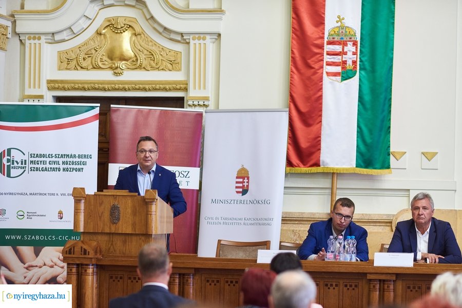 Civil fórum Nyíregyházán