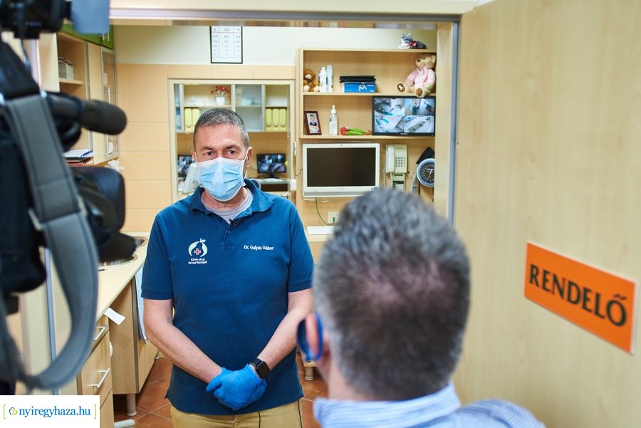 COVID-19 elleni oltás -- Moderna 20210310