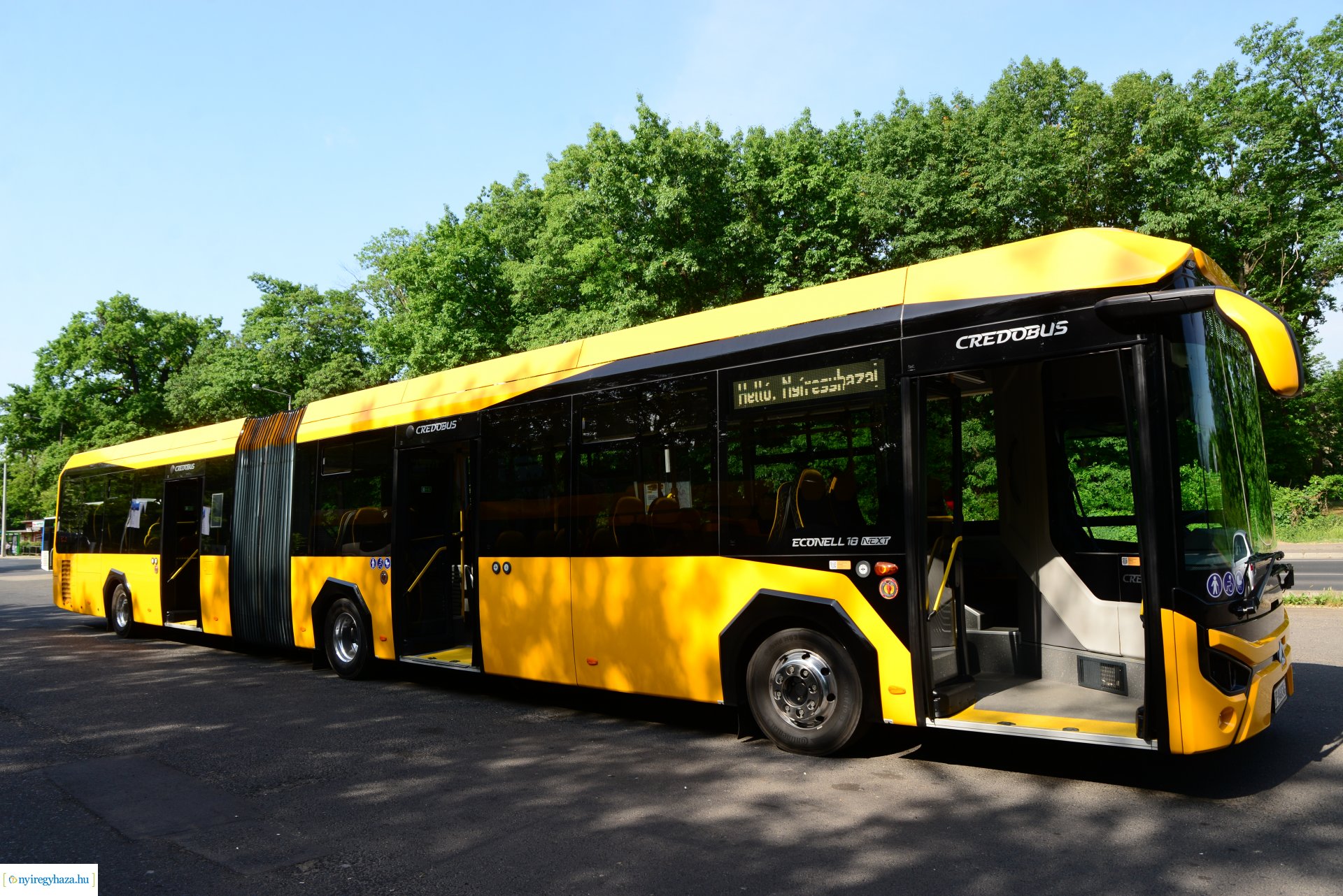 Credobuszt tesztelnek Nyíregyházán