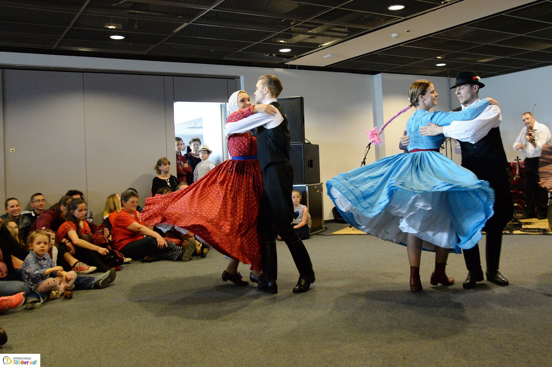 Családban marad - Országos Táncház találkozón lépett fel az Ágoston család