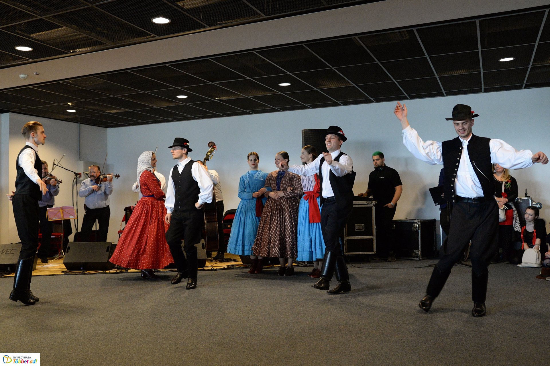 Családban marad - Országos Táncház találkozón lépett fel az Ágoston család