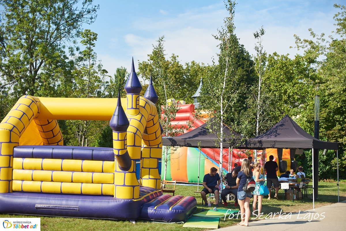 Családi nap a Benczúr téren