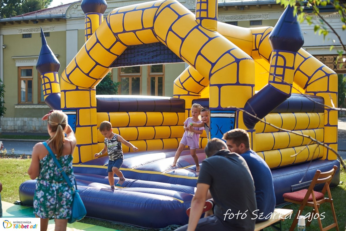 Családi nap a Benczúr téren