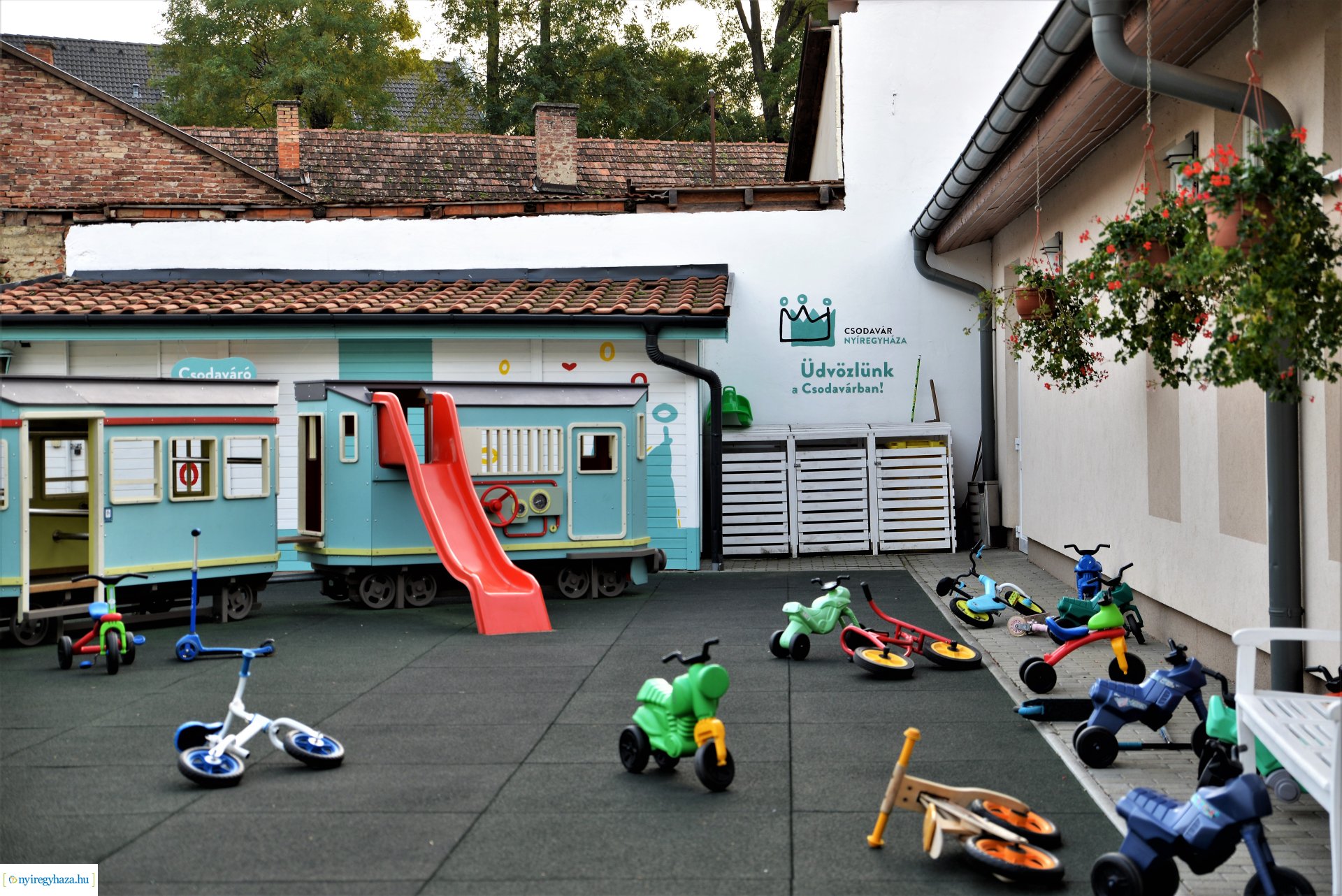 Családi nap az ukrán menekült gyerekekért a Csodavárban