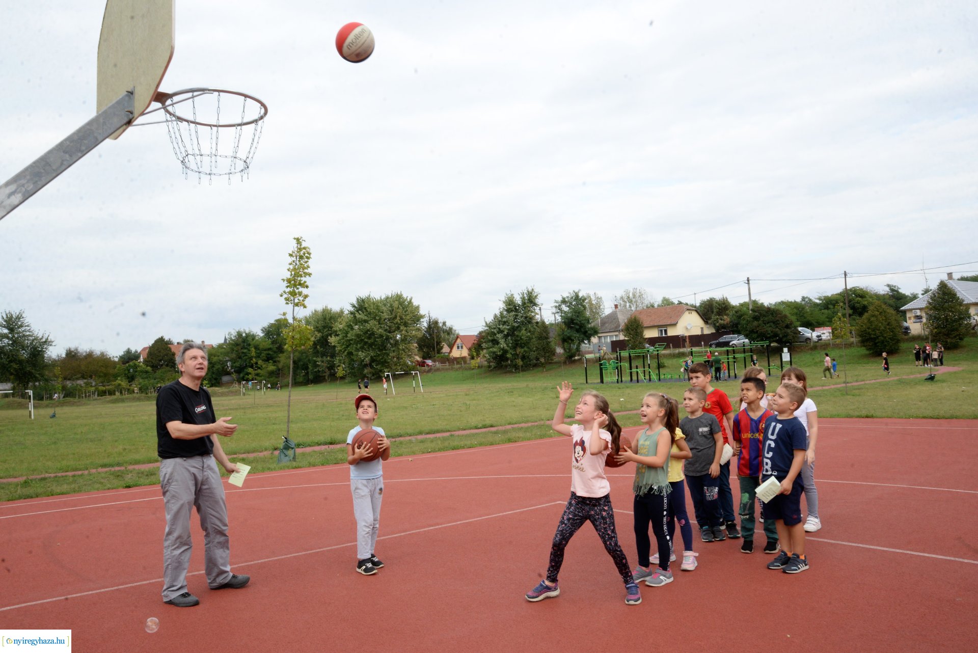 Családi nap és piac nyitás Nyíszőlősön