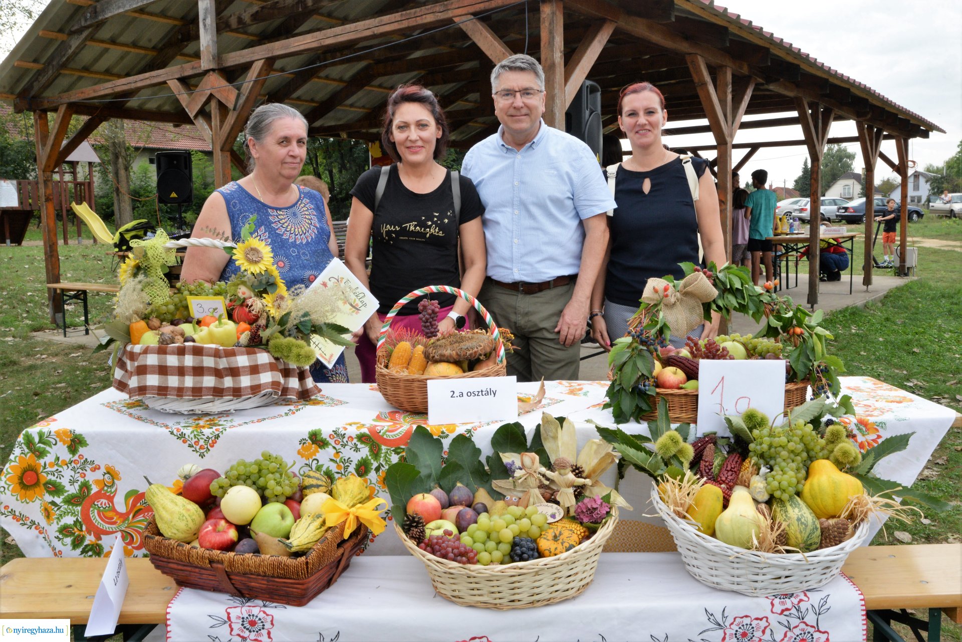 Családi nap és piac nyitás Nyíszőlősön