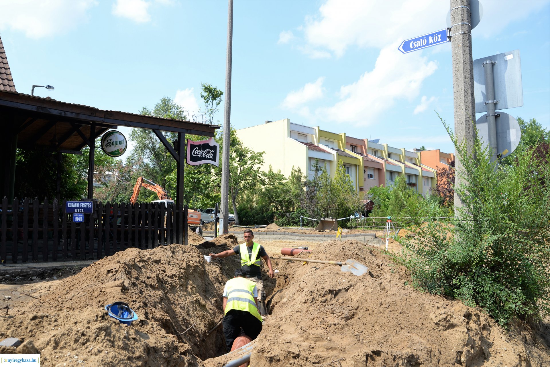Csaló köz-Korányi Frigyes utca - körforgalom építés