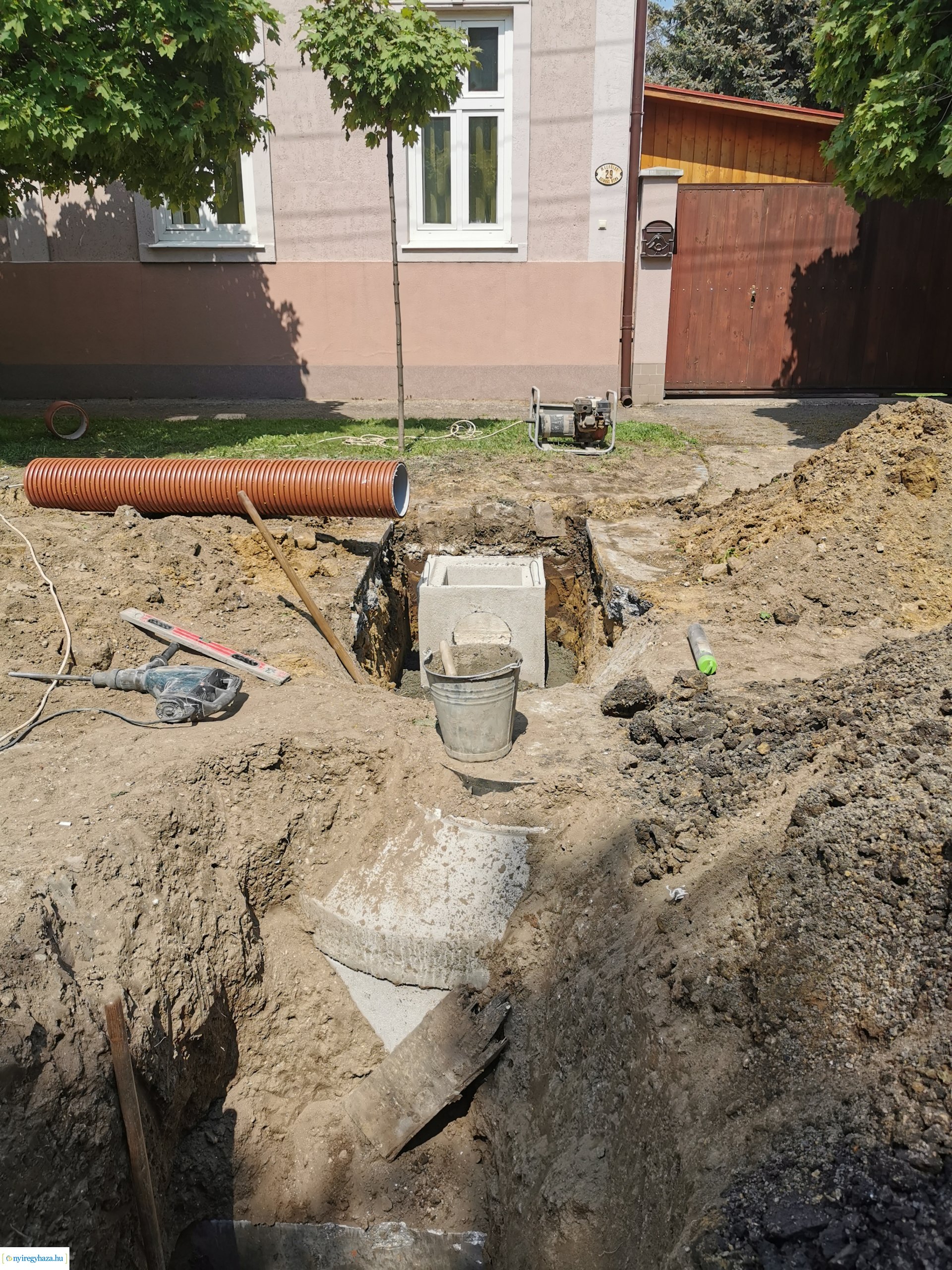 Csapadékvíz-elvezetõ rendszer fejlesztése