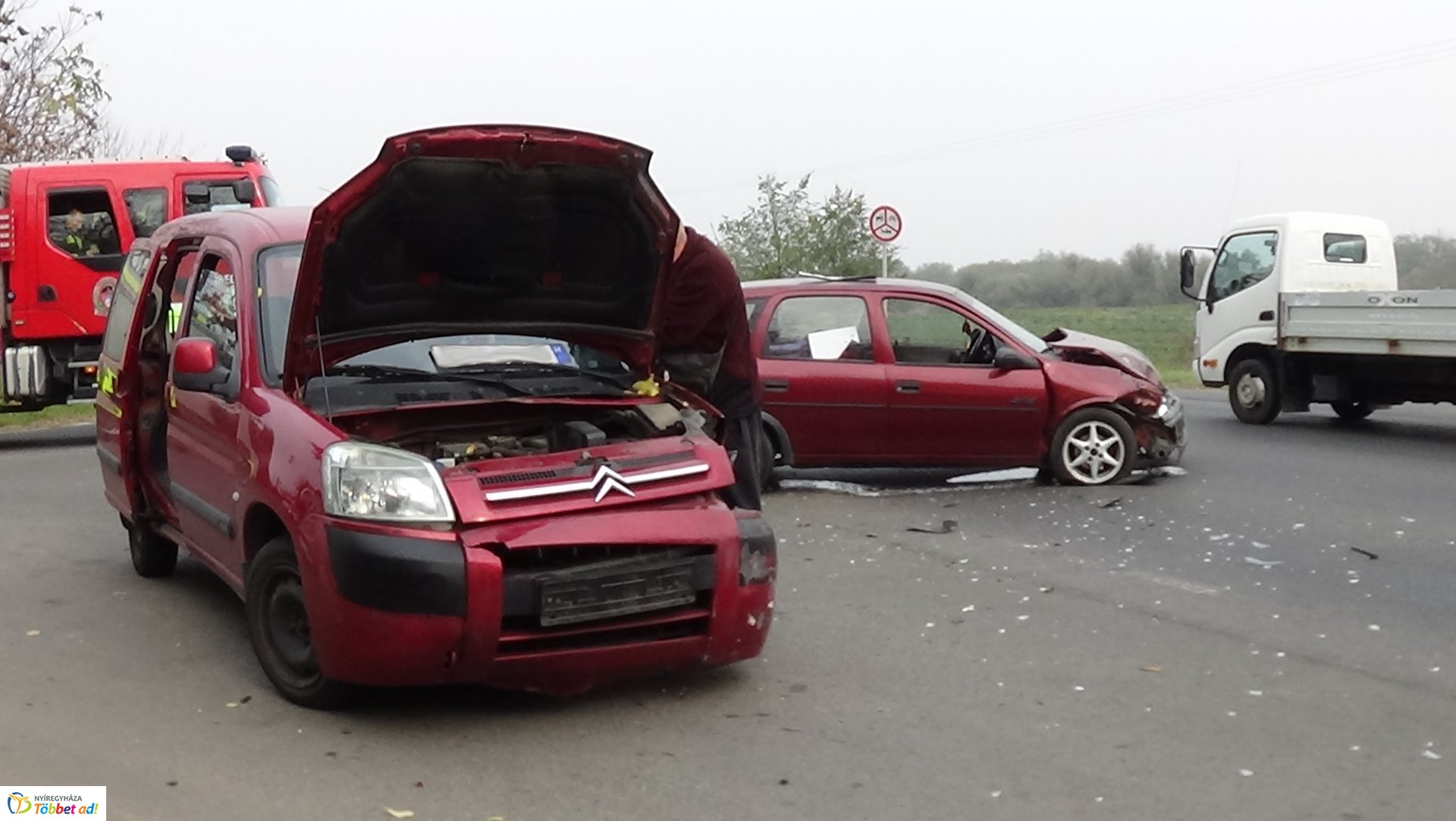 Császárszállásnál történt baleset hétfő délelőtt