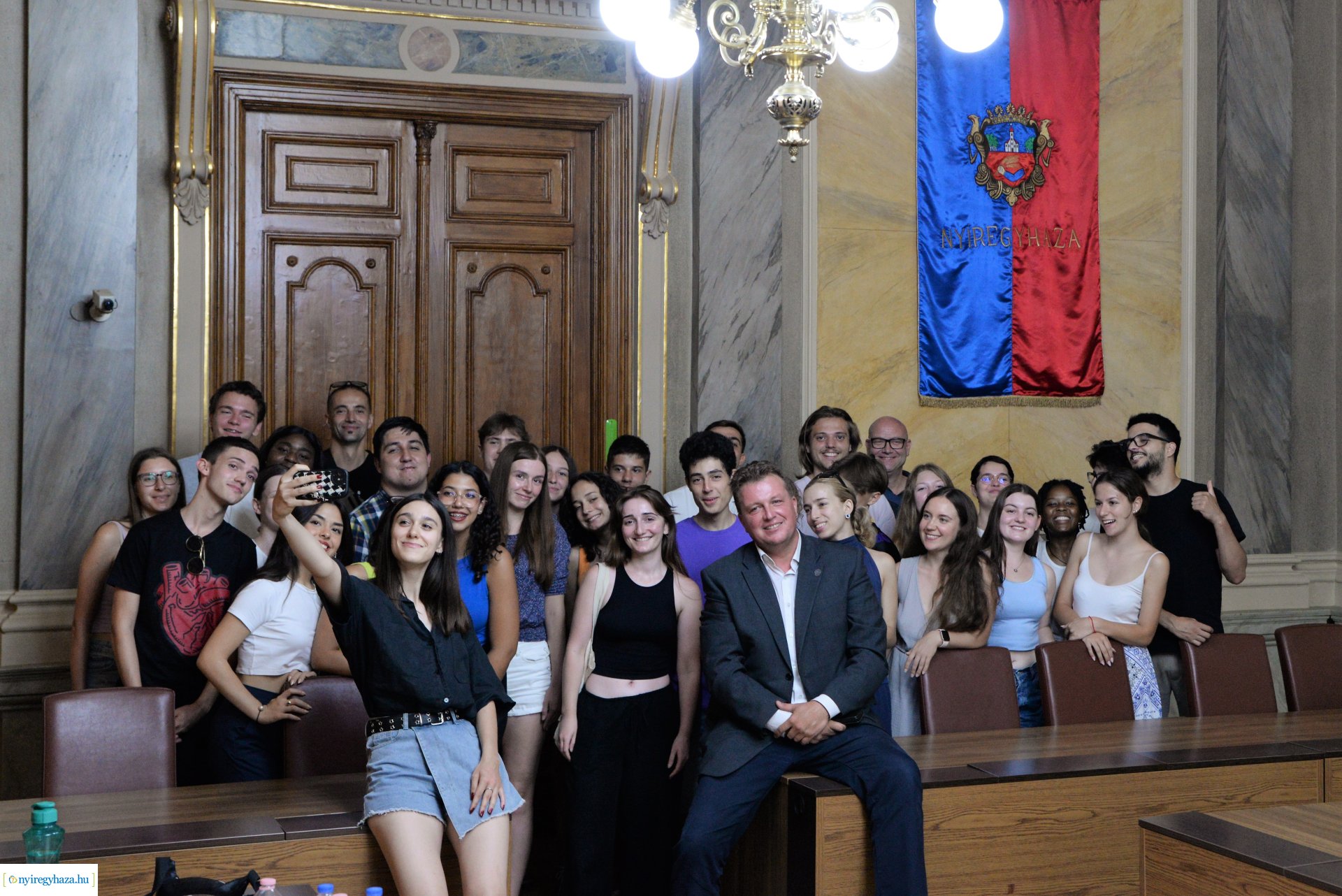 Cserediákok a Városházán 2023-08-28