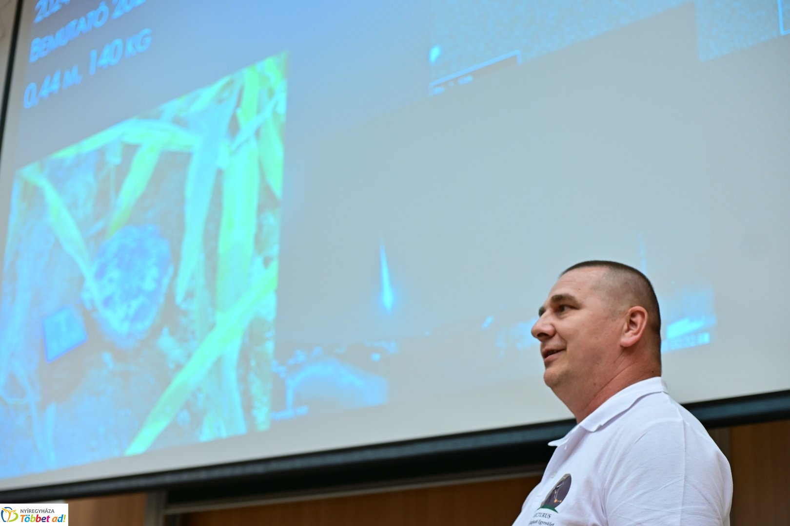 Csillagászok az egyetemen 2025 áprilisában