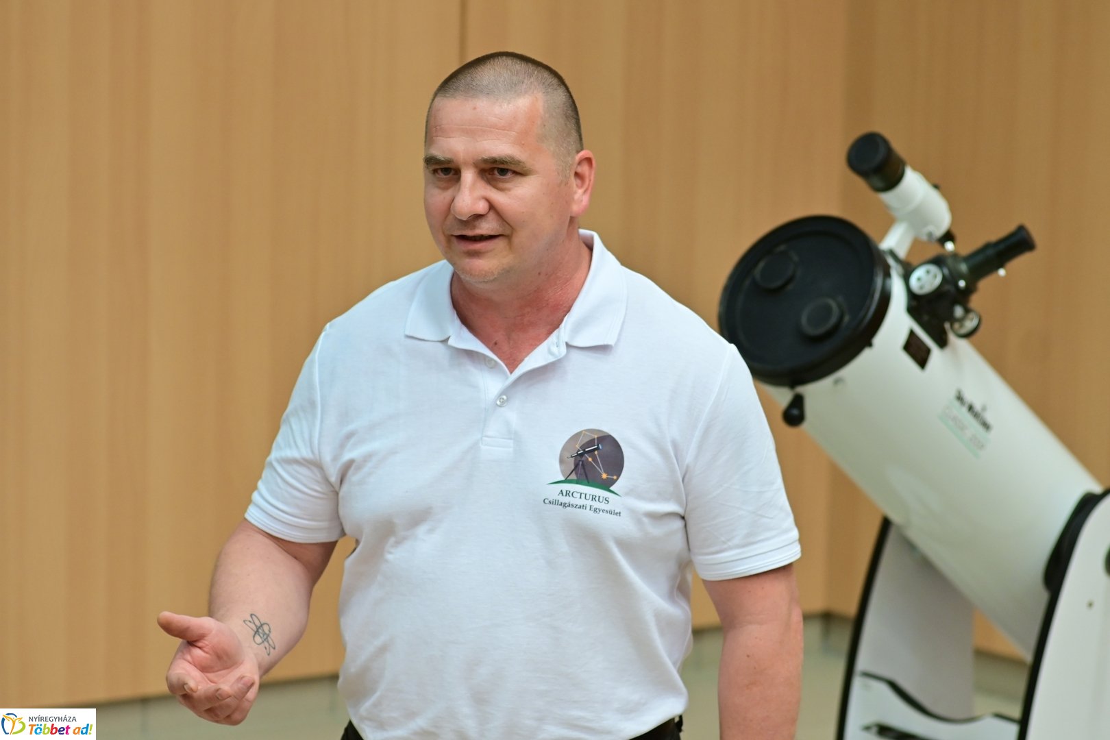 Csillagászok az egyetemen 2025 áprilisában