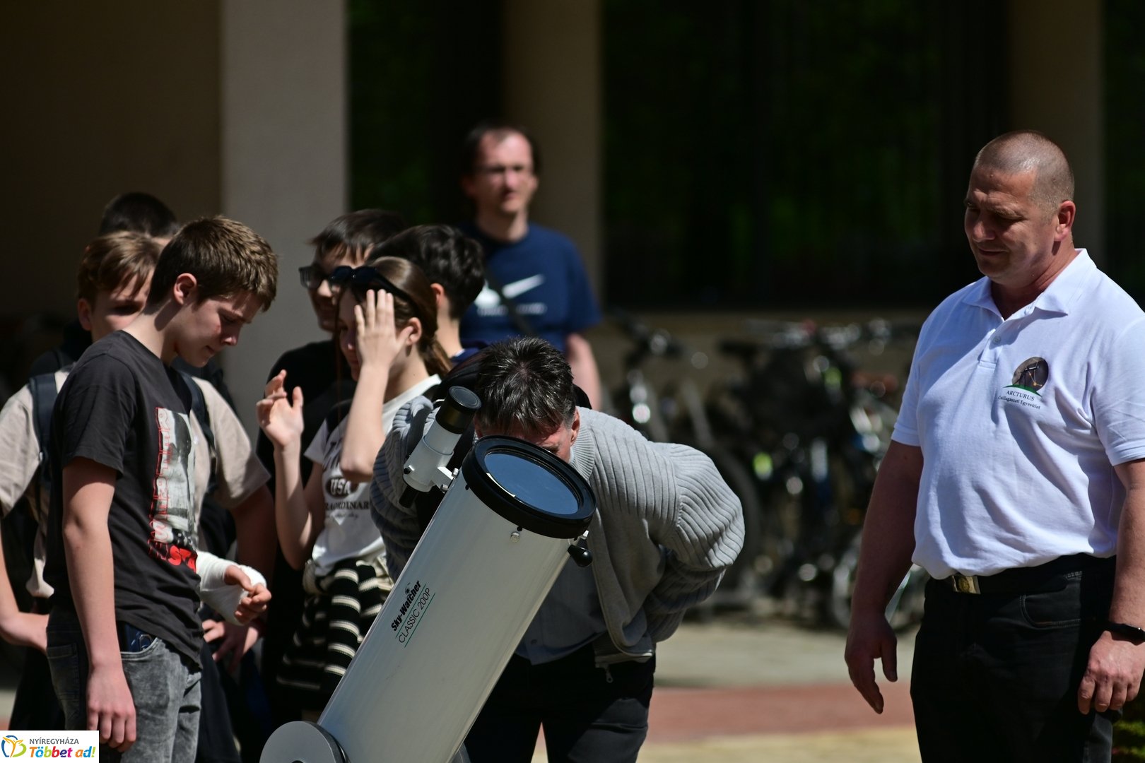 Csillagászok az egyetemen 2025 áprilisában