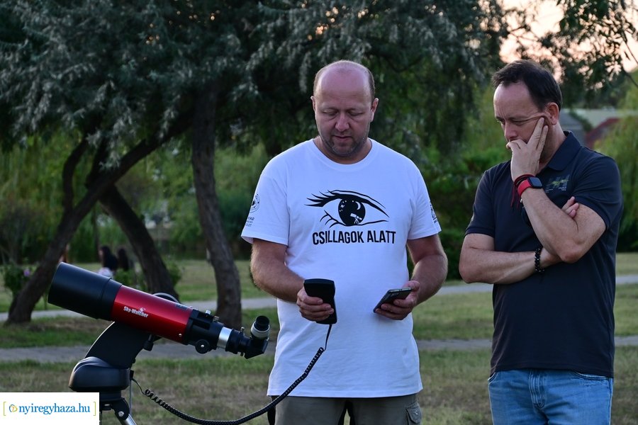 Csillagok alatt a Bujtoson