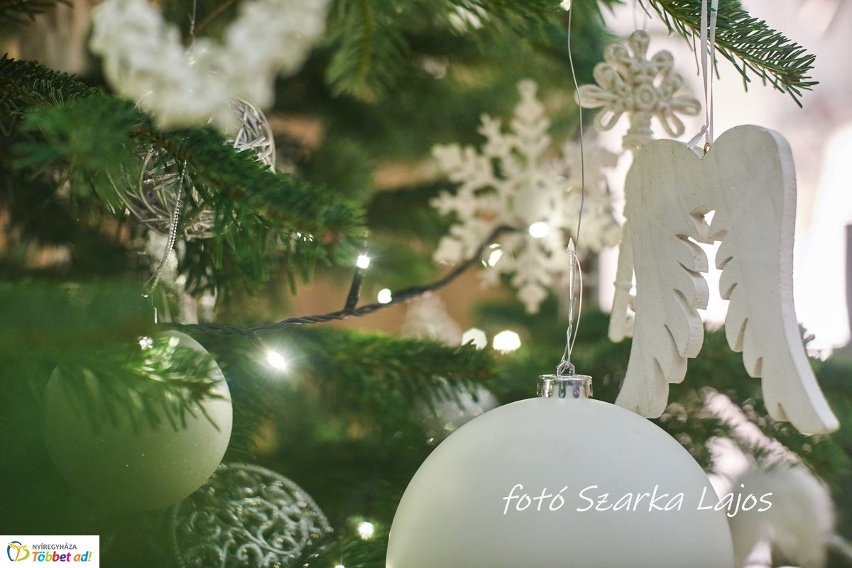 Csillagporos Karácsonyunk - 2019