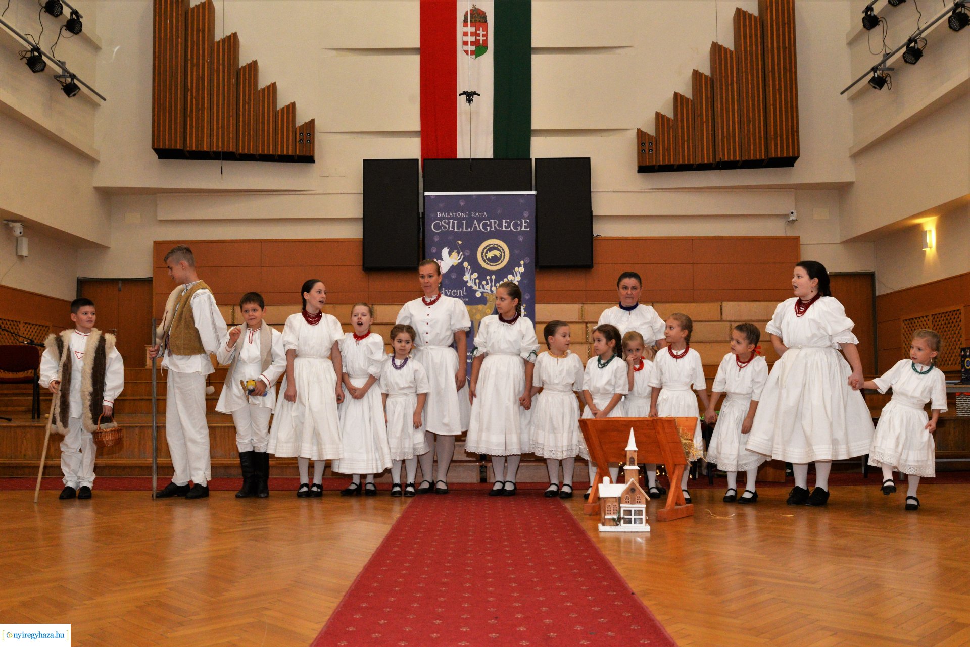 Csillagrege kötetbemutató Nyíregyházán