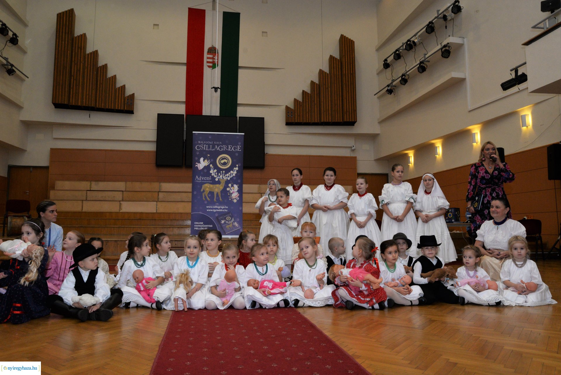 Csillagrege kötetbemutató Nyíregyházán