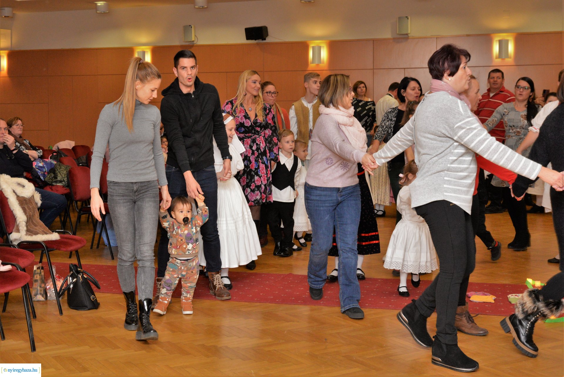 Csillagrege kötetbemutató Nyíregyházán