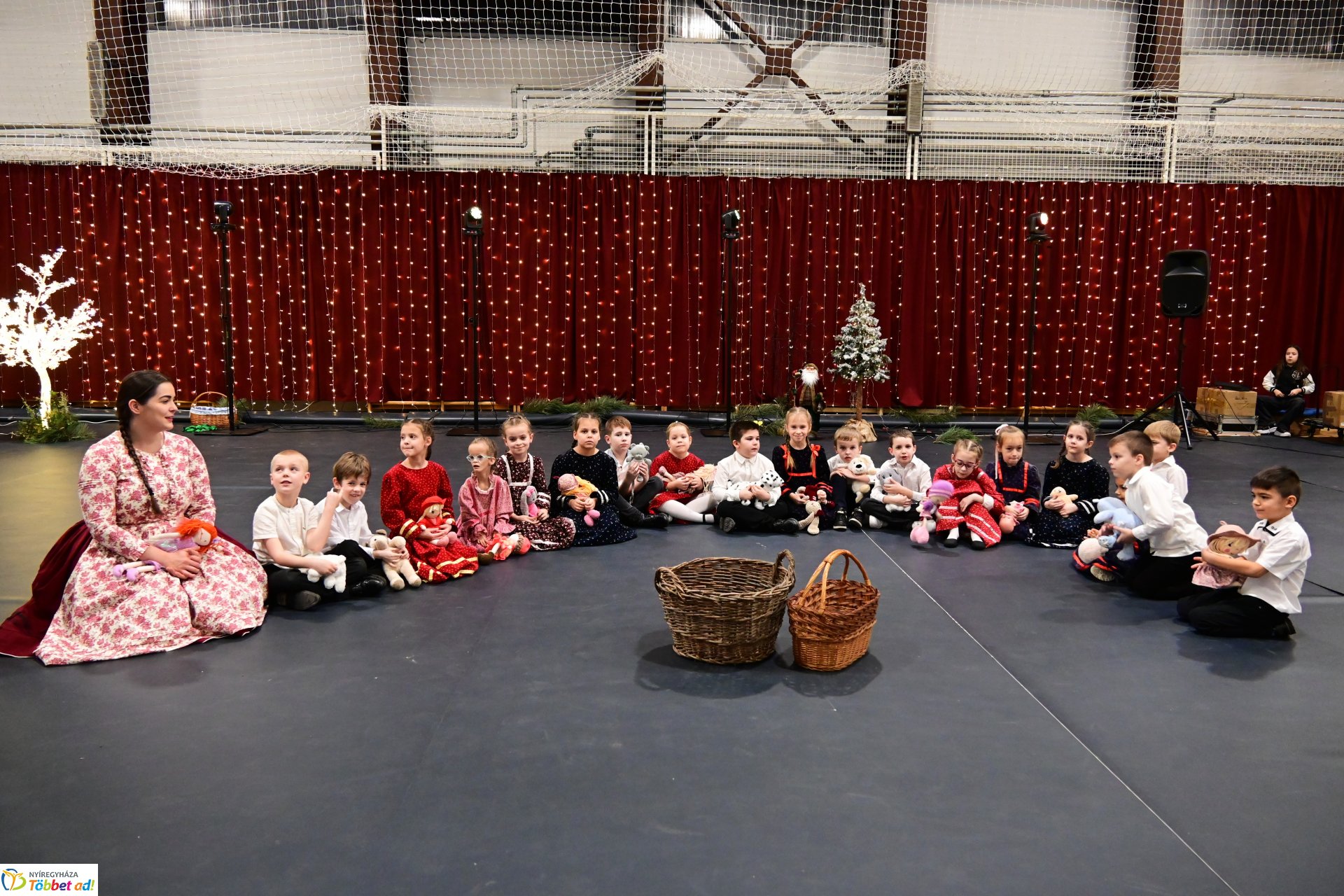 Csillagrege - táncos karácsonyra hangolódás a Bem József Általános Iskolában