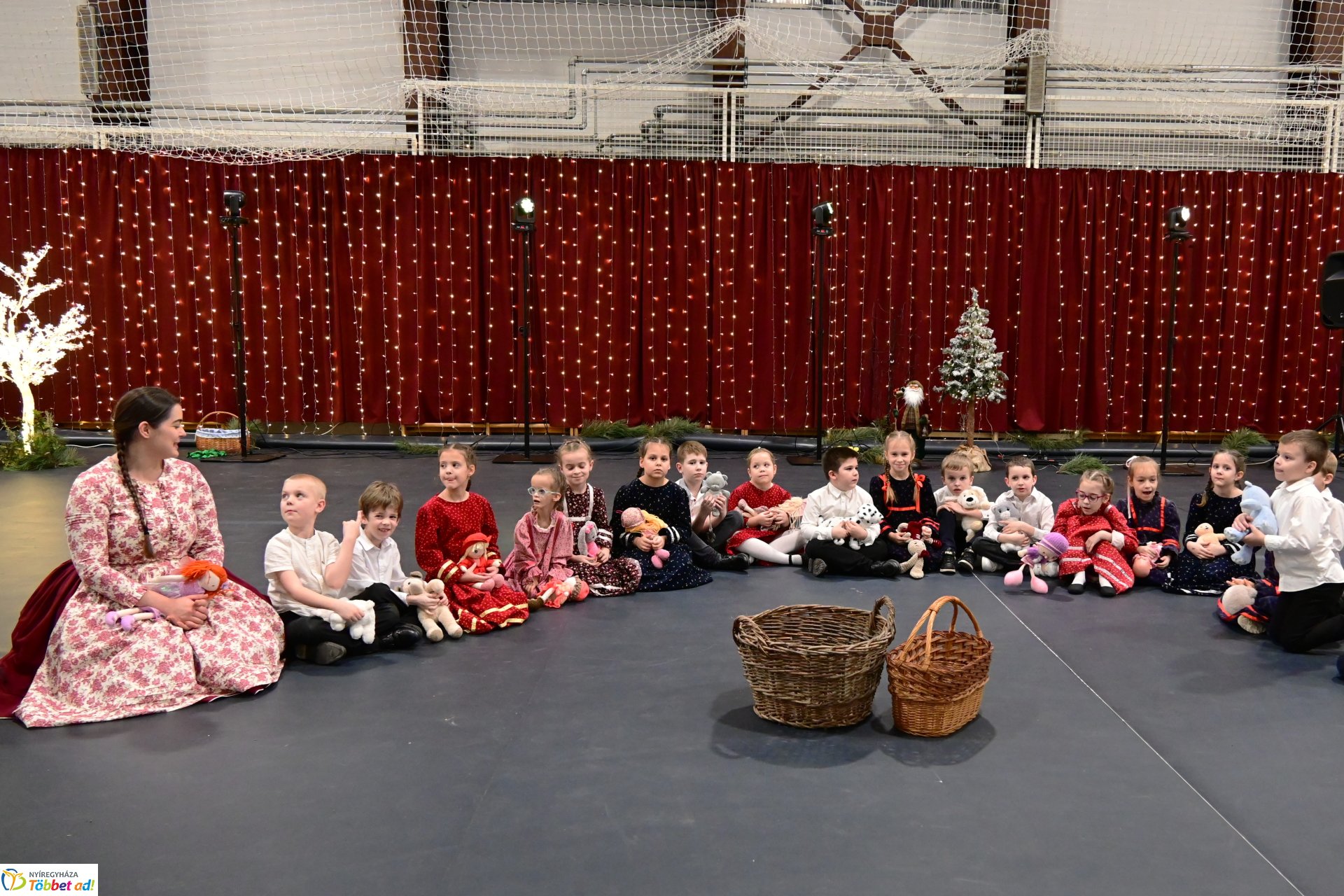 Csillagrege - táncos karácsonyra hangolódás a Bem József Általános Iskolában