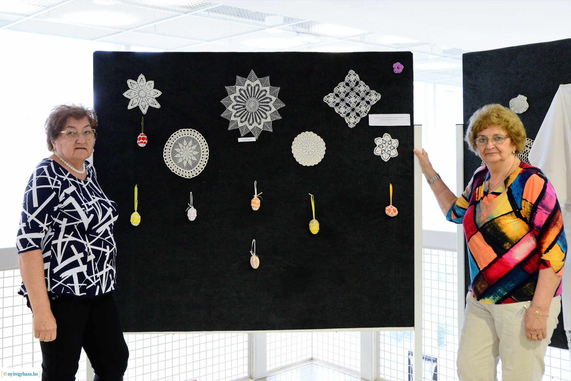 Csipkecsodák - kiállítás a Váci Mihály Kulturális Központban