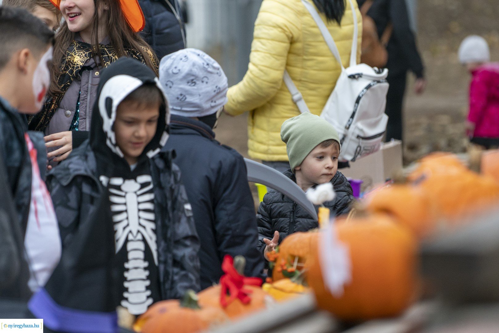 "Csokit vagy csalunk!" - Halloween-i felvonulás Oroson