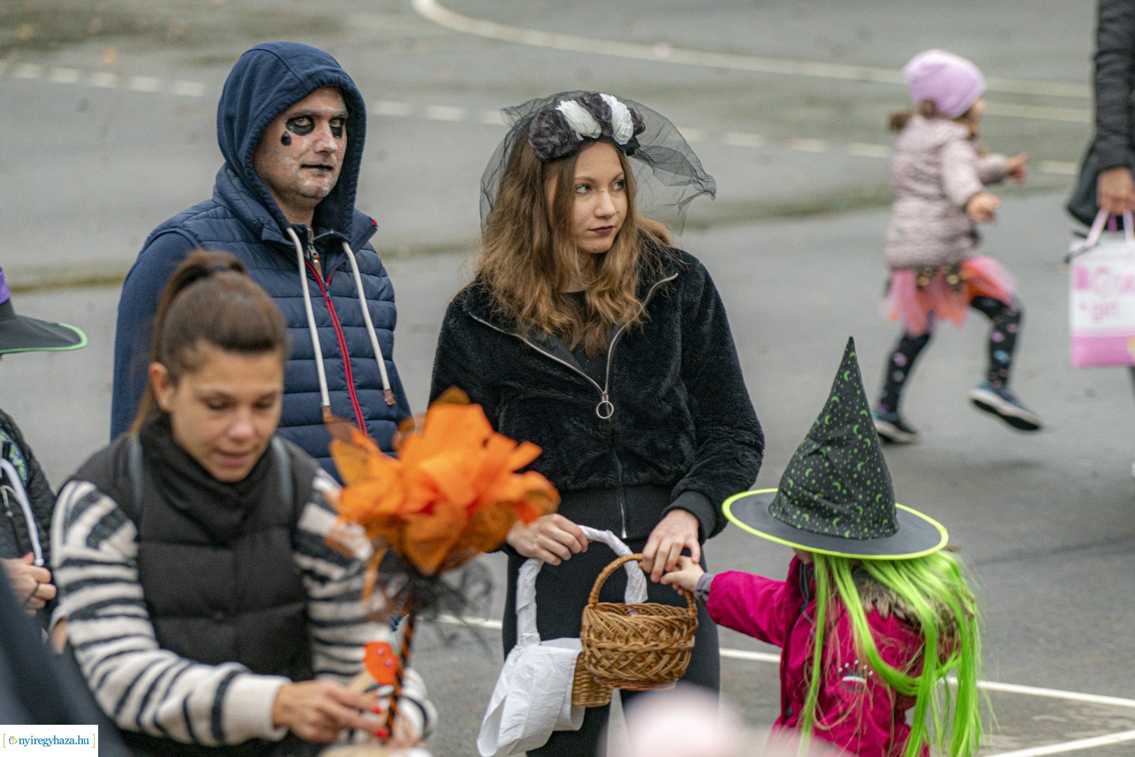 "Csokit vagy csalunk!" - Halloween-i felvonulás Oroson