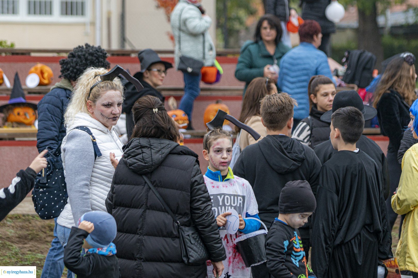 "Csokit vagy csalunk!" - Halloween-i felvonulás Oroson