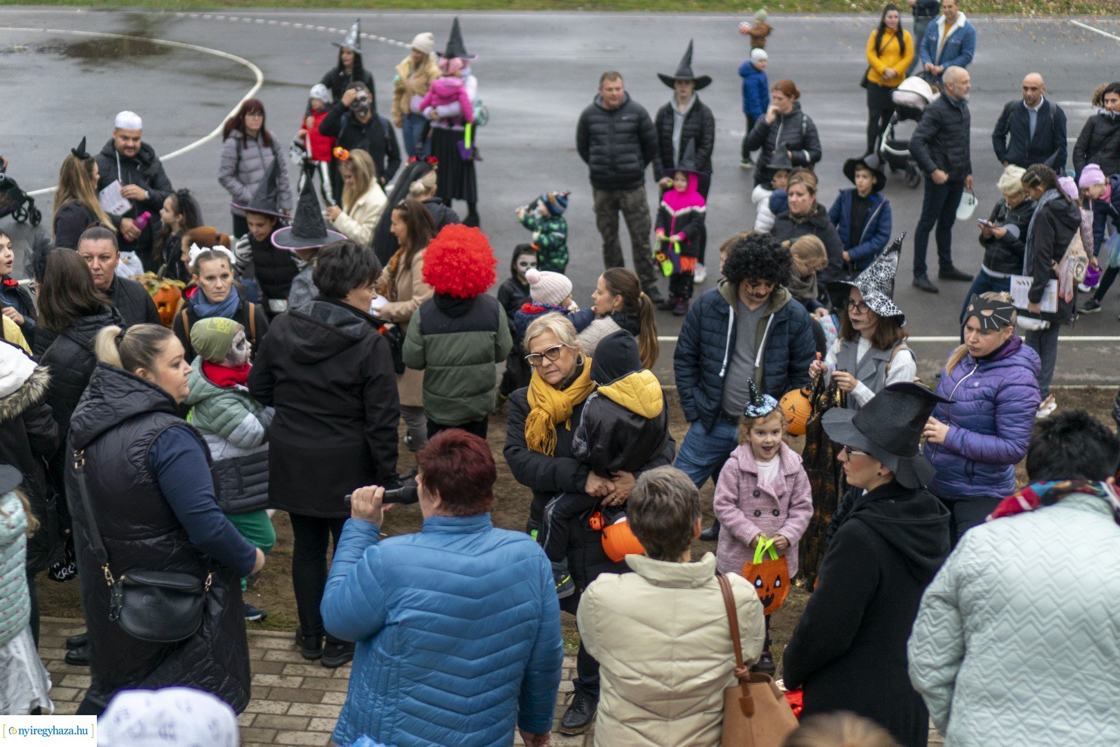 "Csokit vagy csalunk!" - Halloween-i felvonulás Oroson