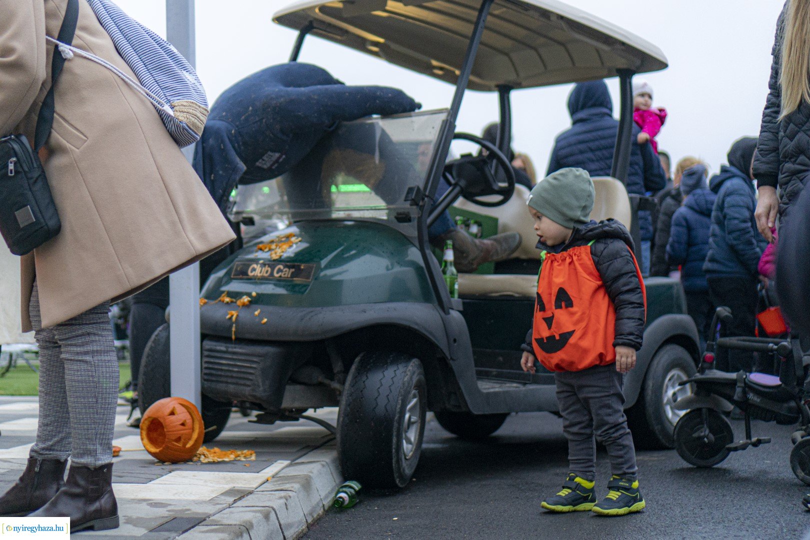 "Csokit vagy csalunk!" - Halloween-i felvonulás Oroson