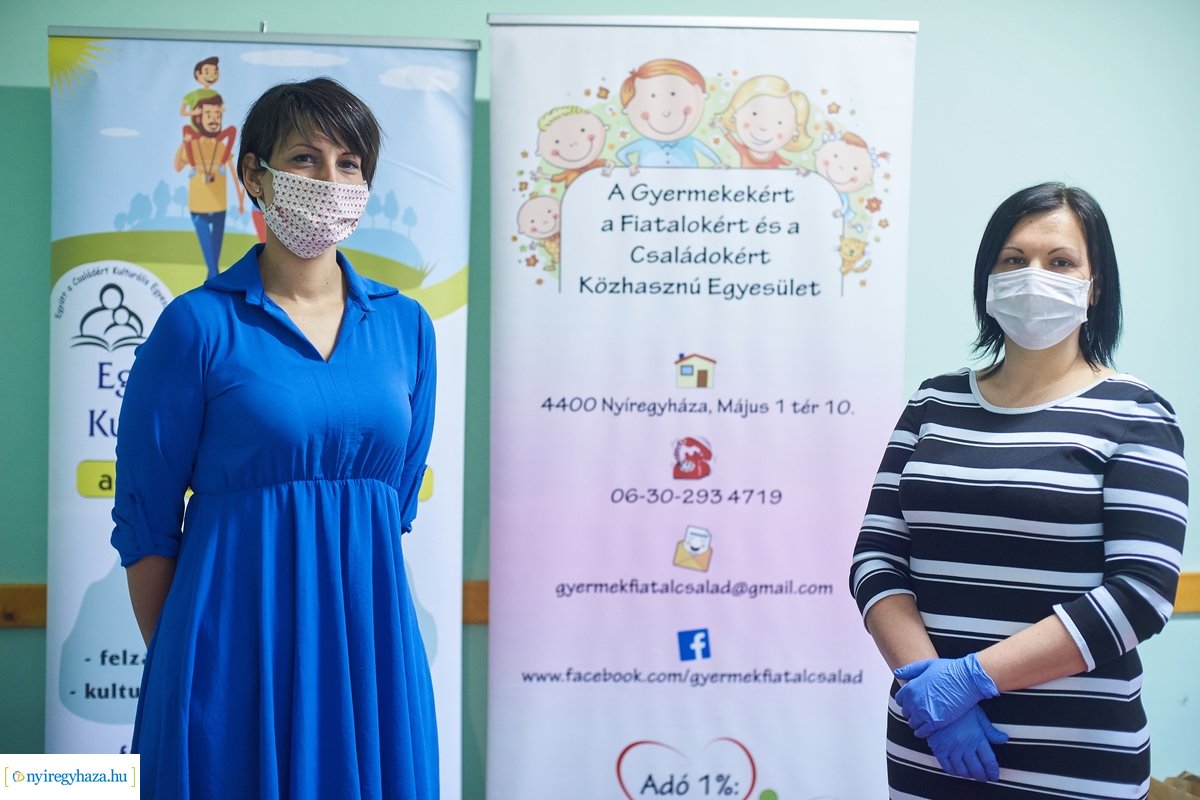 Csomagosztás a Jósavárosban 200430