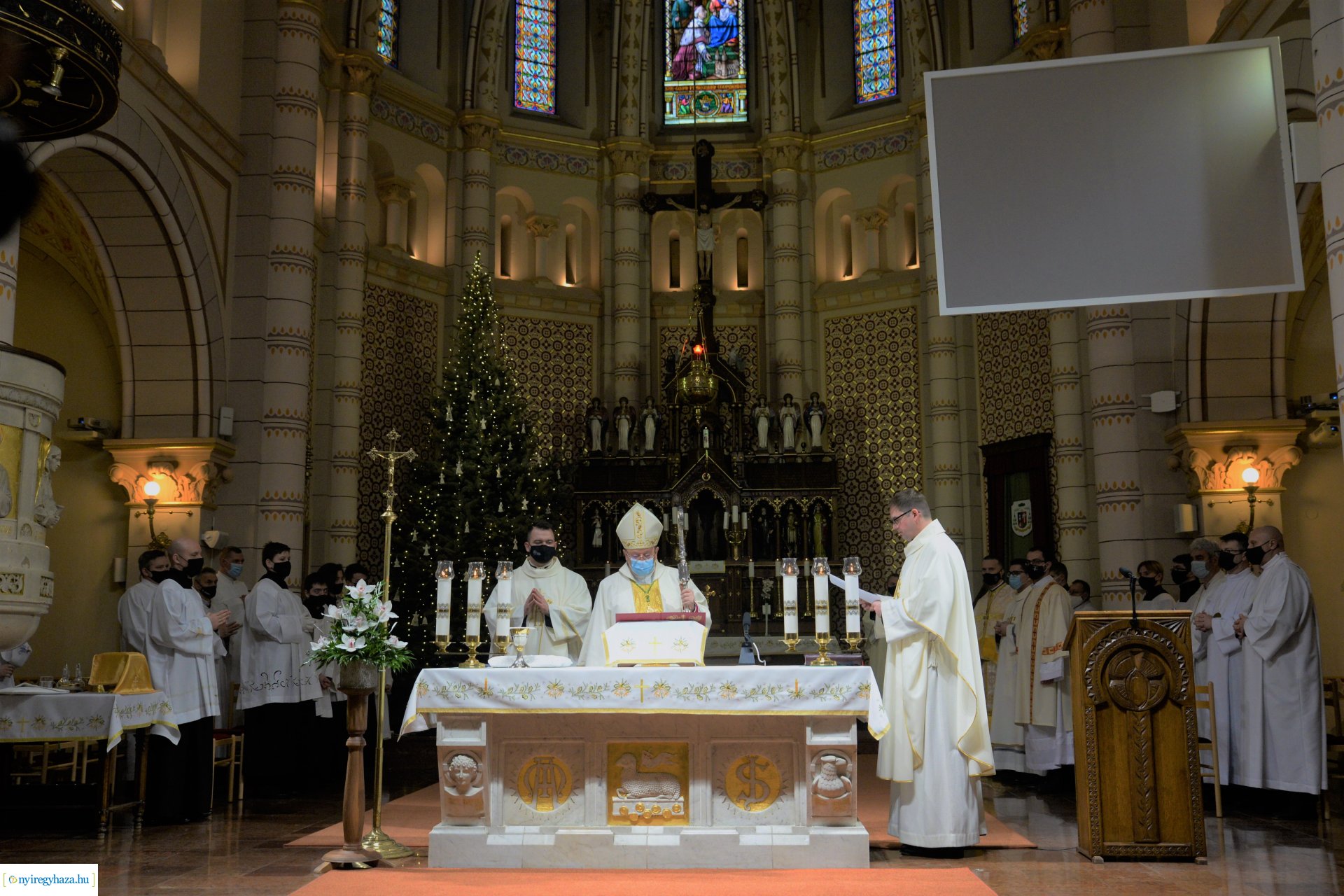 Csordás Gábor plébános beiktatása 