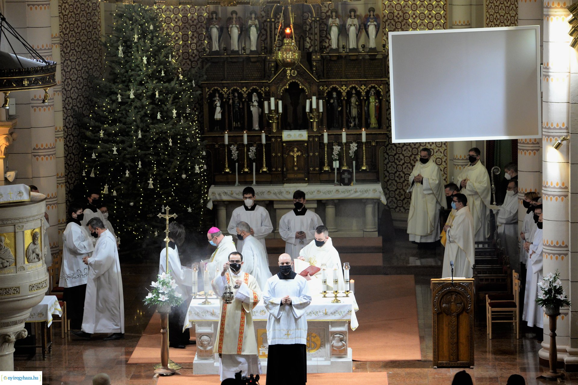 Csordás Gábor plébános beiktatása 