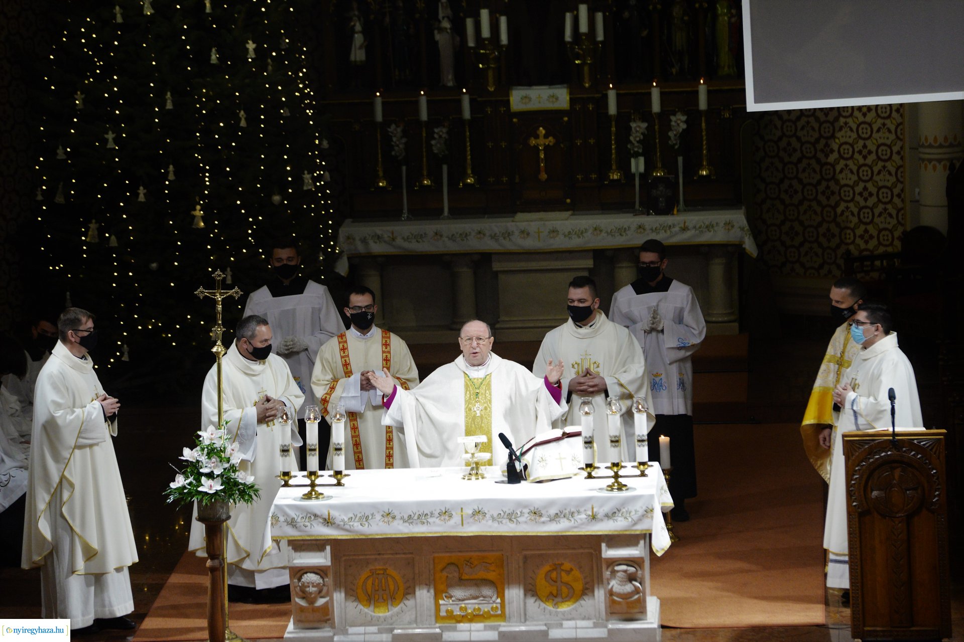 Csordás Gábor plébános beiktatása 