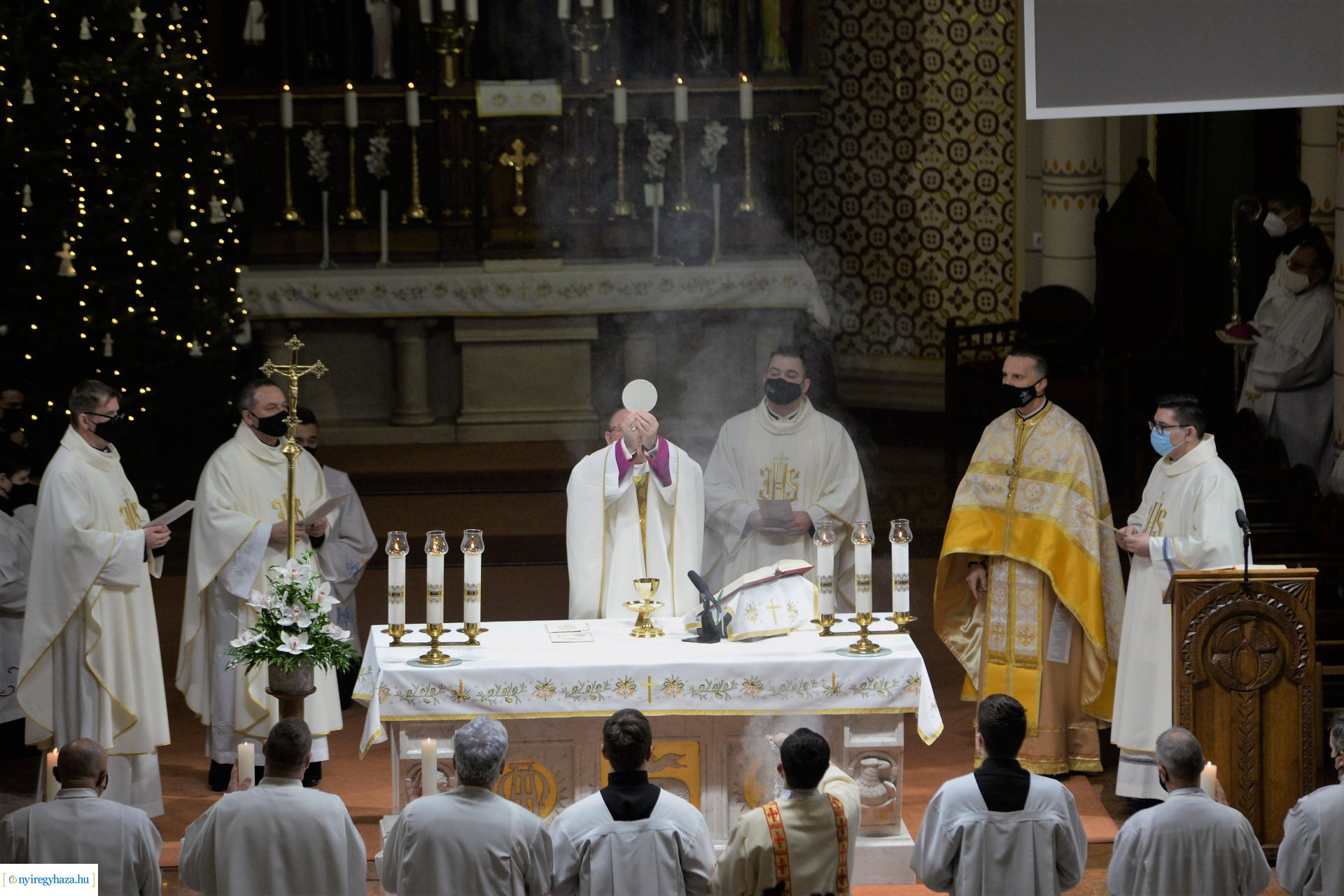 Csordás Gábor plébános beiktatása 