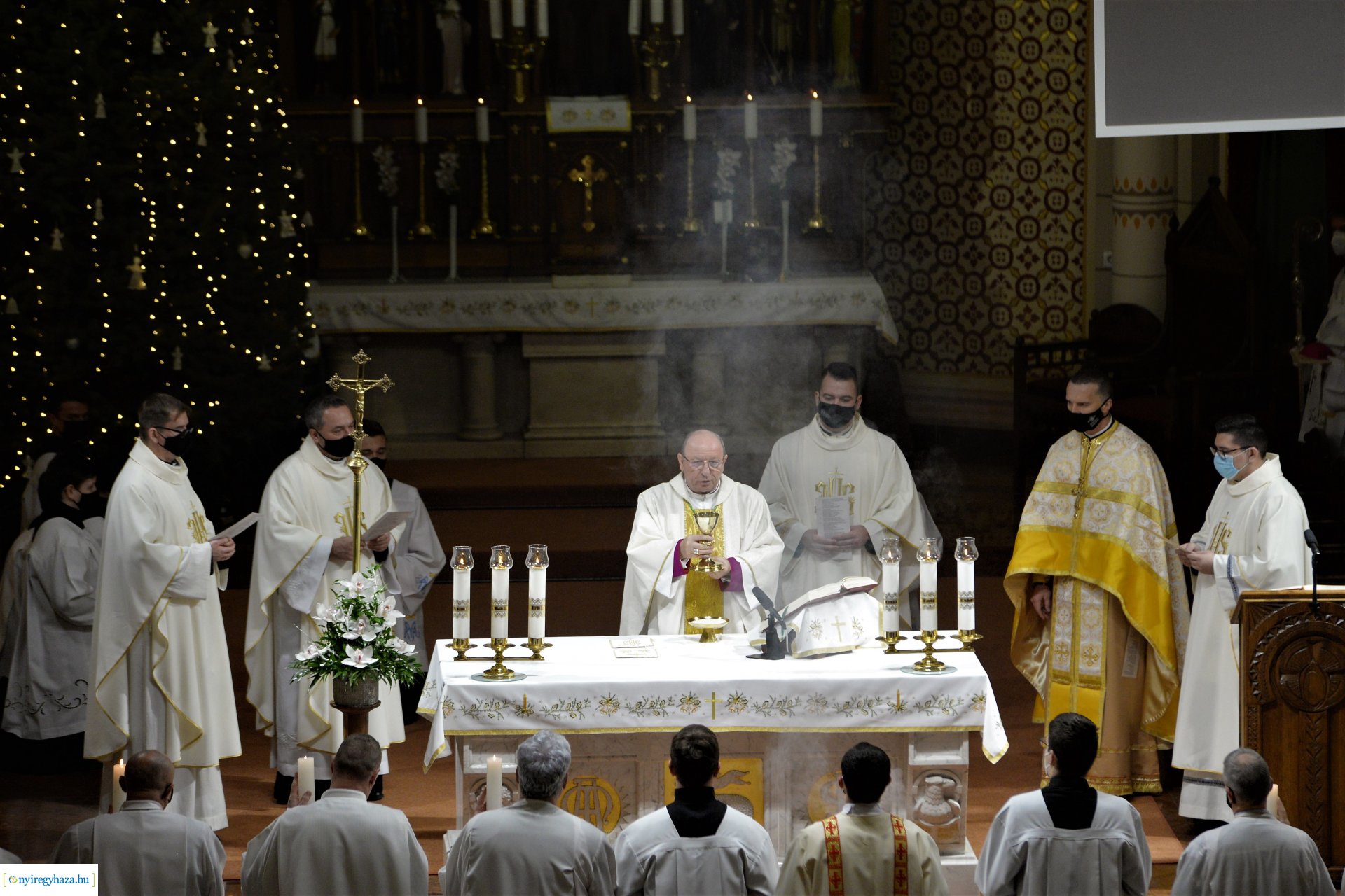 Csordás Gábor plébános beiktatása 