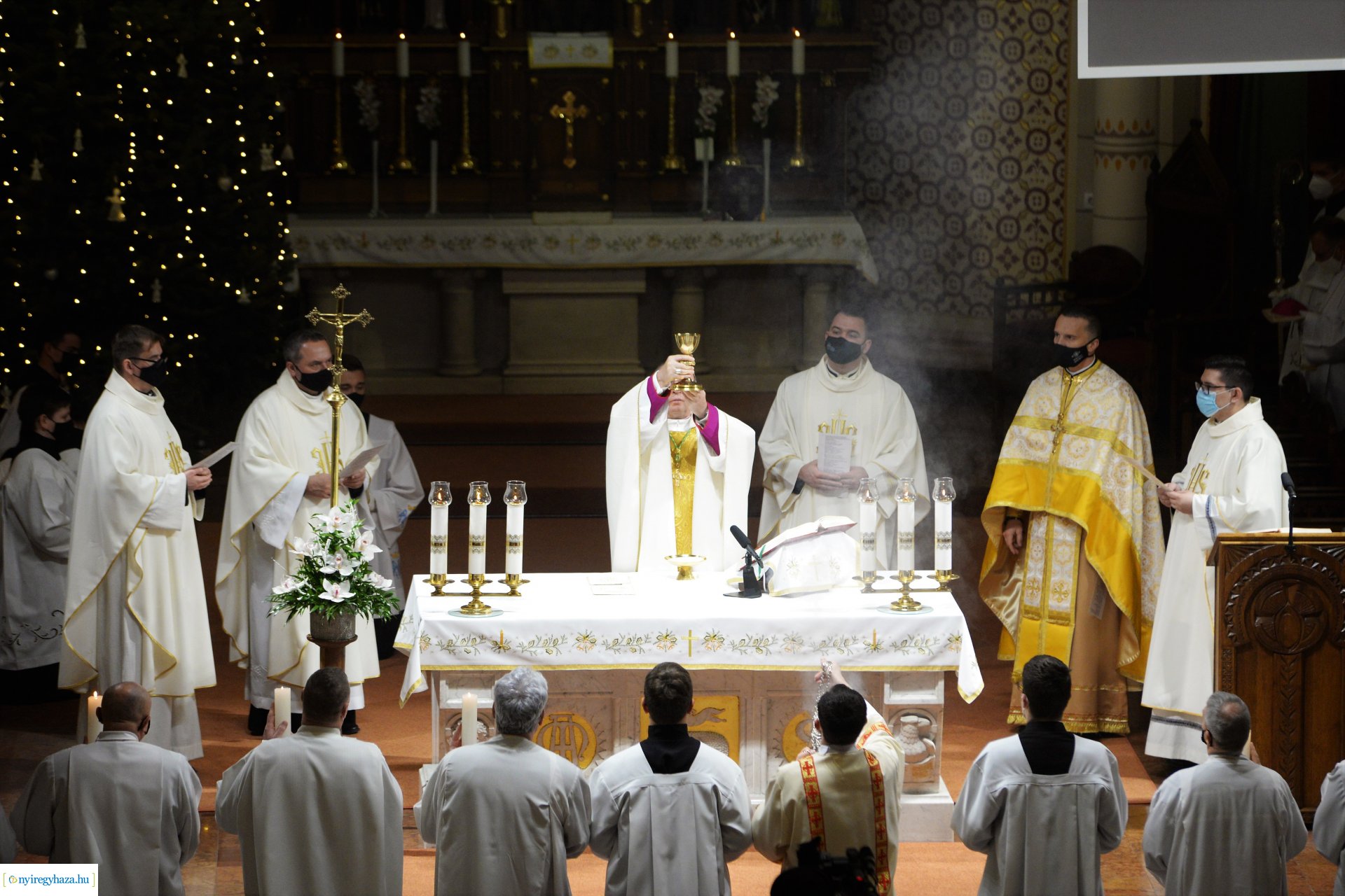 Csordás Gábor plébános beiktatása 