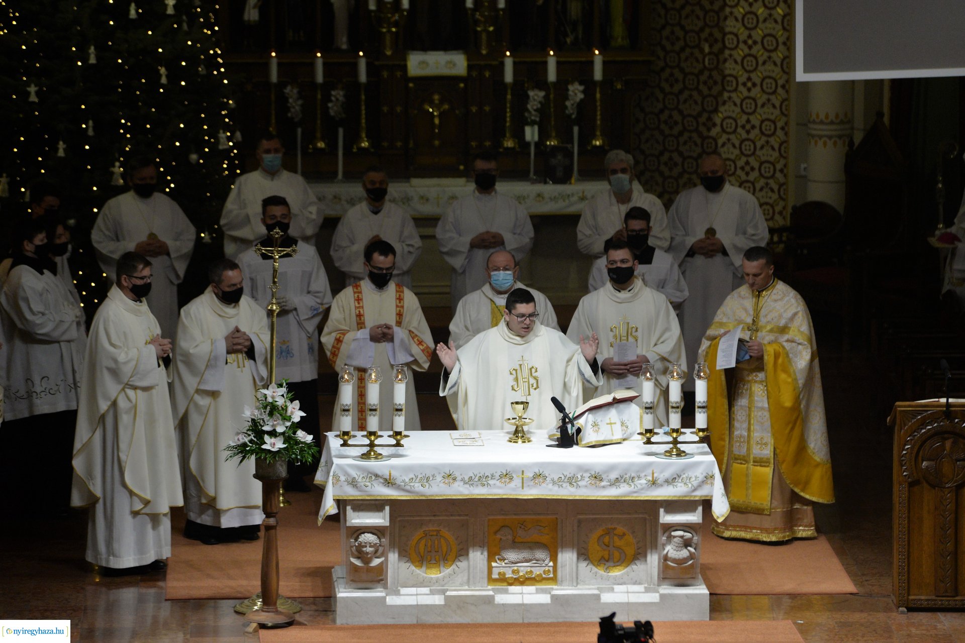 Csordás Gábor plébános beiktatása 